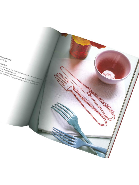 La broderie rouge - 30 créations et décors à réaliser