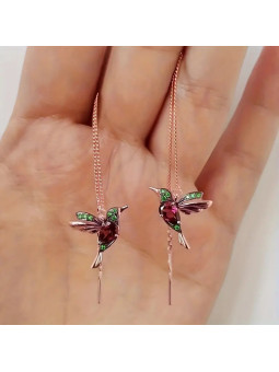 Boucles d'oreilles à fils Colibri le Messager Maya - Colibri rouge, en alliage plaqué or rosé 18k et ses brillants verts