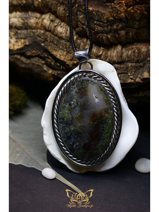 Collection Ranggawijaya - Pendentif en agate mousse d'Indonésie - Forme ovale 03