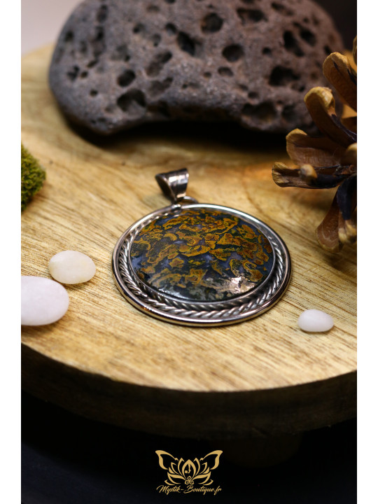 Collection Ranggawijaya - Pendentif en jaspe multicolore d'Indonésie - Forme ronde 09
