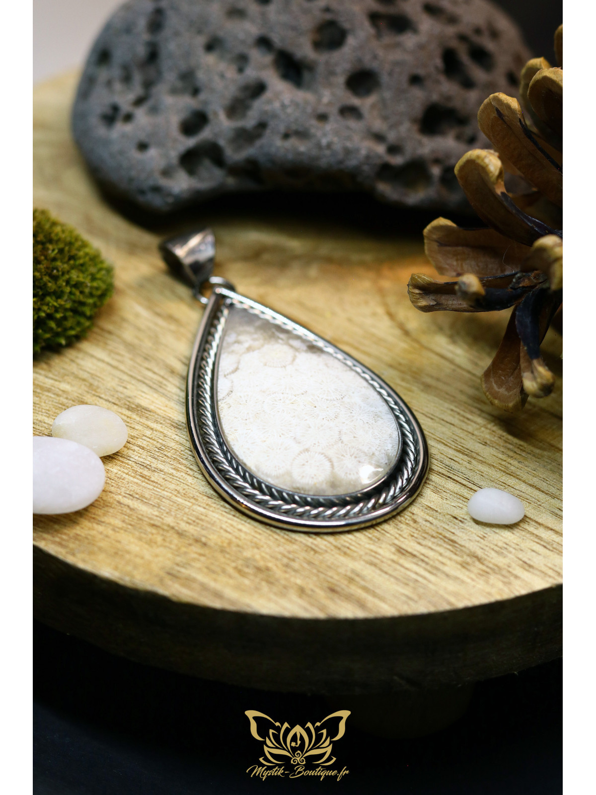 Collection Ranggawijaya - Pendentif en corail fossile d'Indonésie - Forme goutte 17