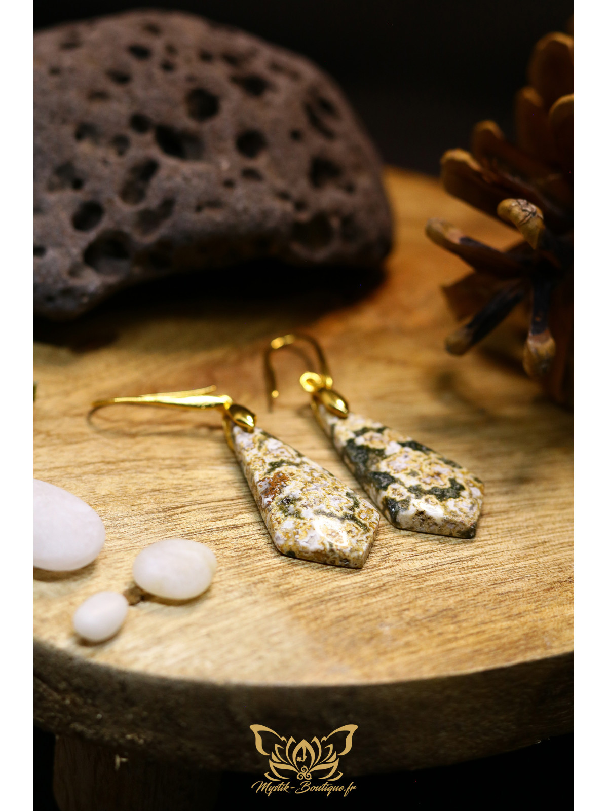 Boucles d'oreilles artisanales en jaspe océan - Accroches en laiton plaqué or 18K