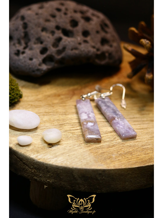 Boucles d'oreilles artisanales en agate violette - Accroches en cuivre plaqué argent 925