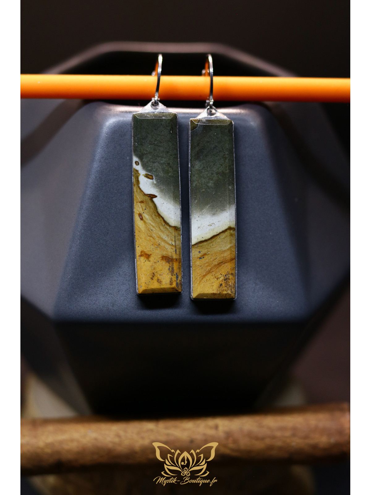 Boucles d'oreilles rectangulaires en jaspe polychrome - Sertissage et accroches en titane 02