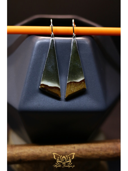 Boucles d'oreilles triangulaires en jaspe polychrome - Sertissage et accroches en titane 03
