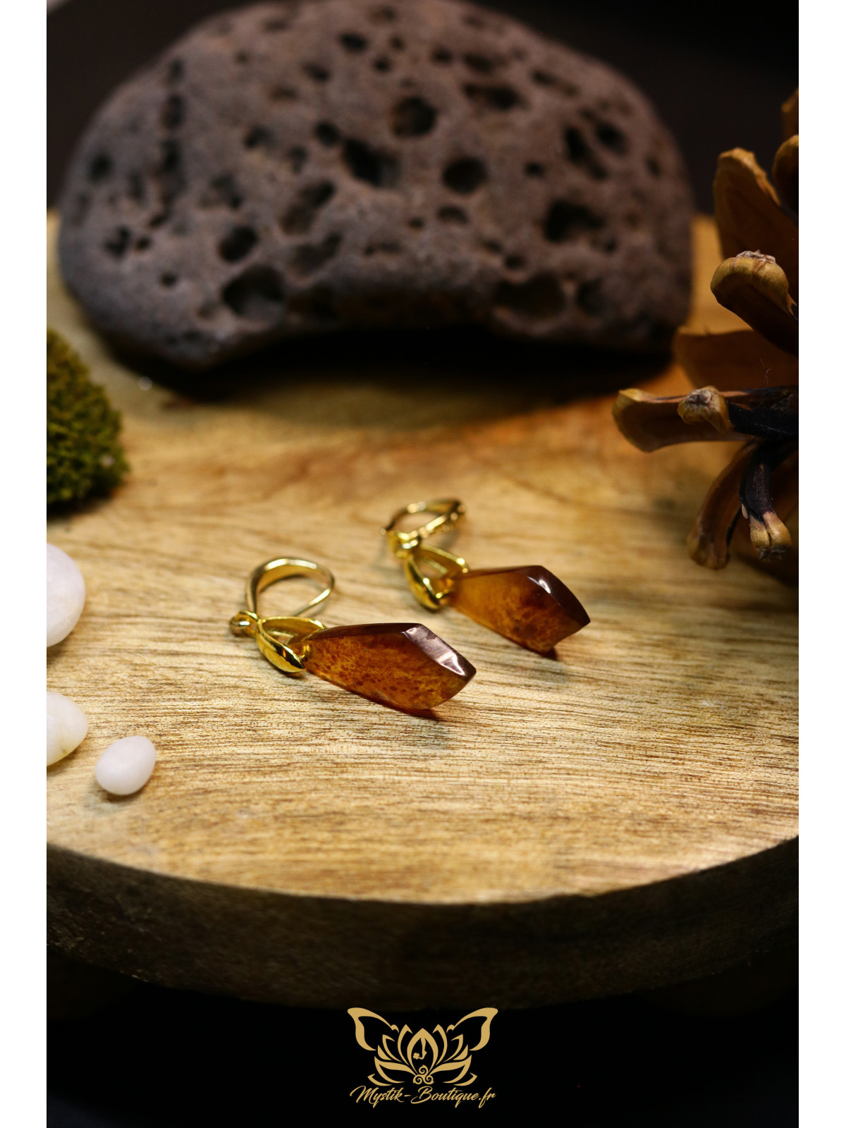 Boucles d'oreilles artisanales en ambre - Accroches en laiton plaqué or 18K