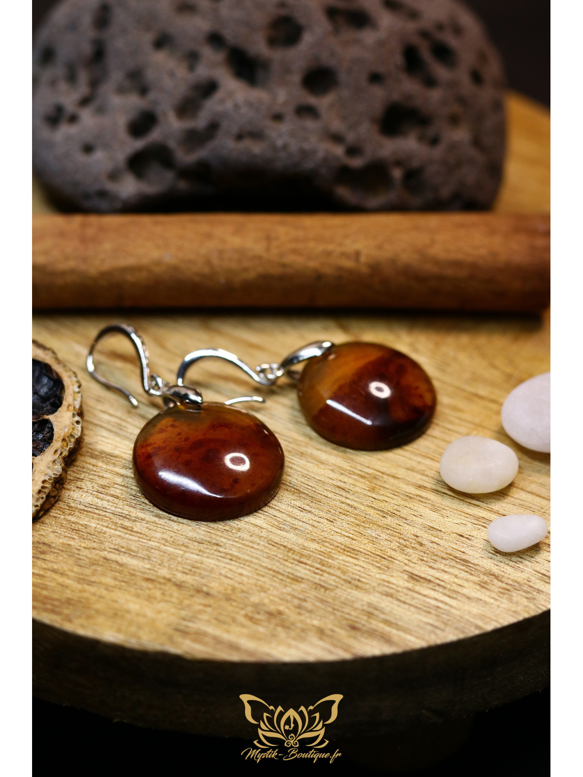 Boucles d'oreilles artisanales rondes en ambre - Accroches en laiton plaqué platine