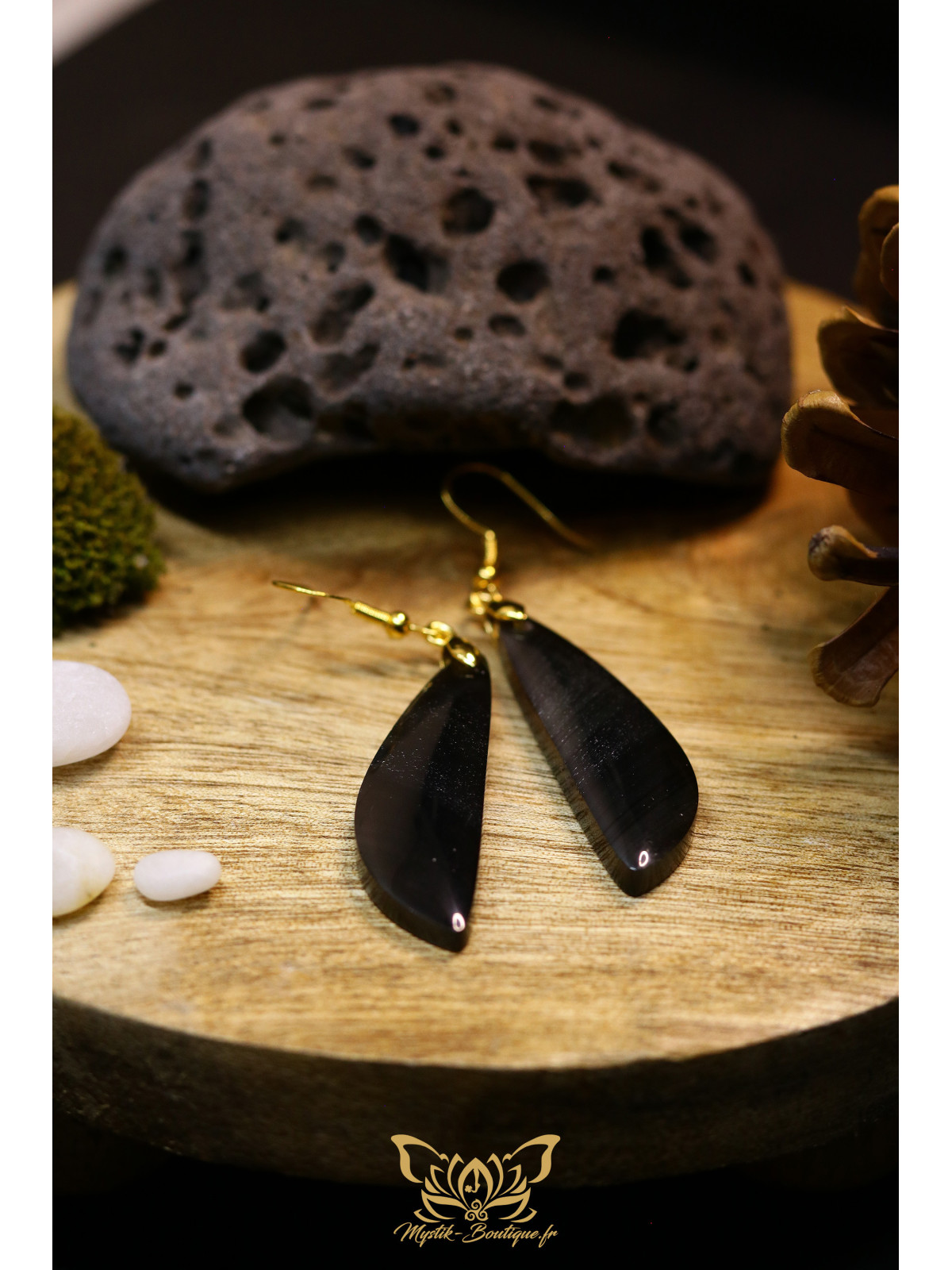 Boucles d'oreilles artisanales larmes en obsidienne - Accroches en laiton plaqué argent 925 puis dorées