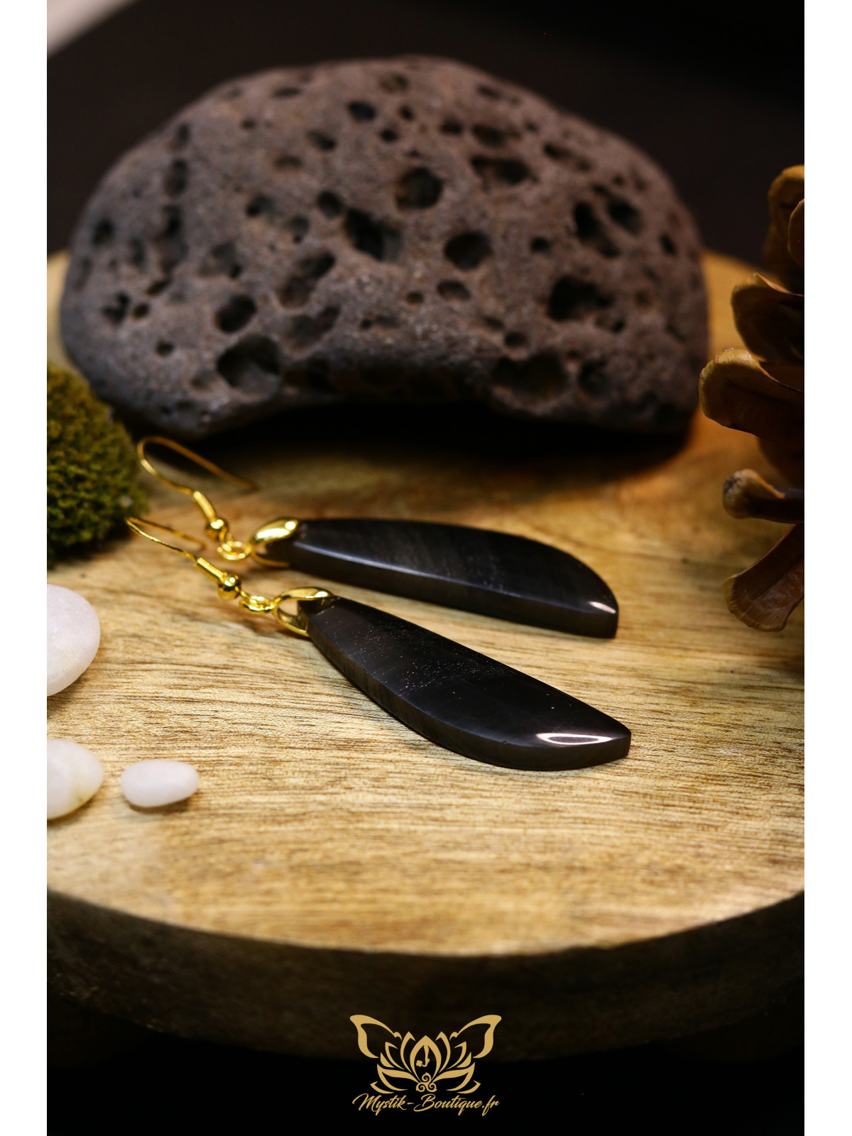 Boucles d'oreilles artisanales larmes en obsidienne - Accroches en laiton plaqué argent 925 puis dorées